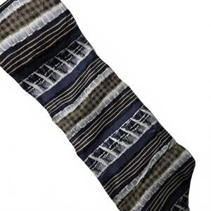 Necktie / Bosa Vintage Silk Necktie / Canada / Abstract Stripe / 58" / 3.5"